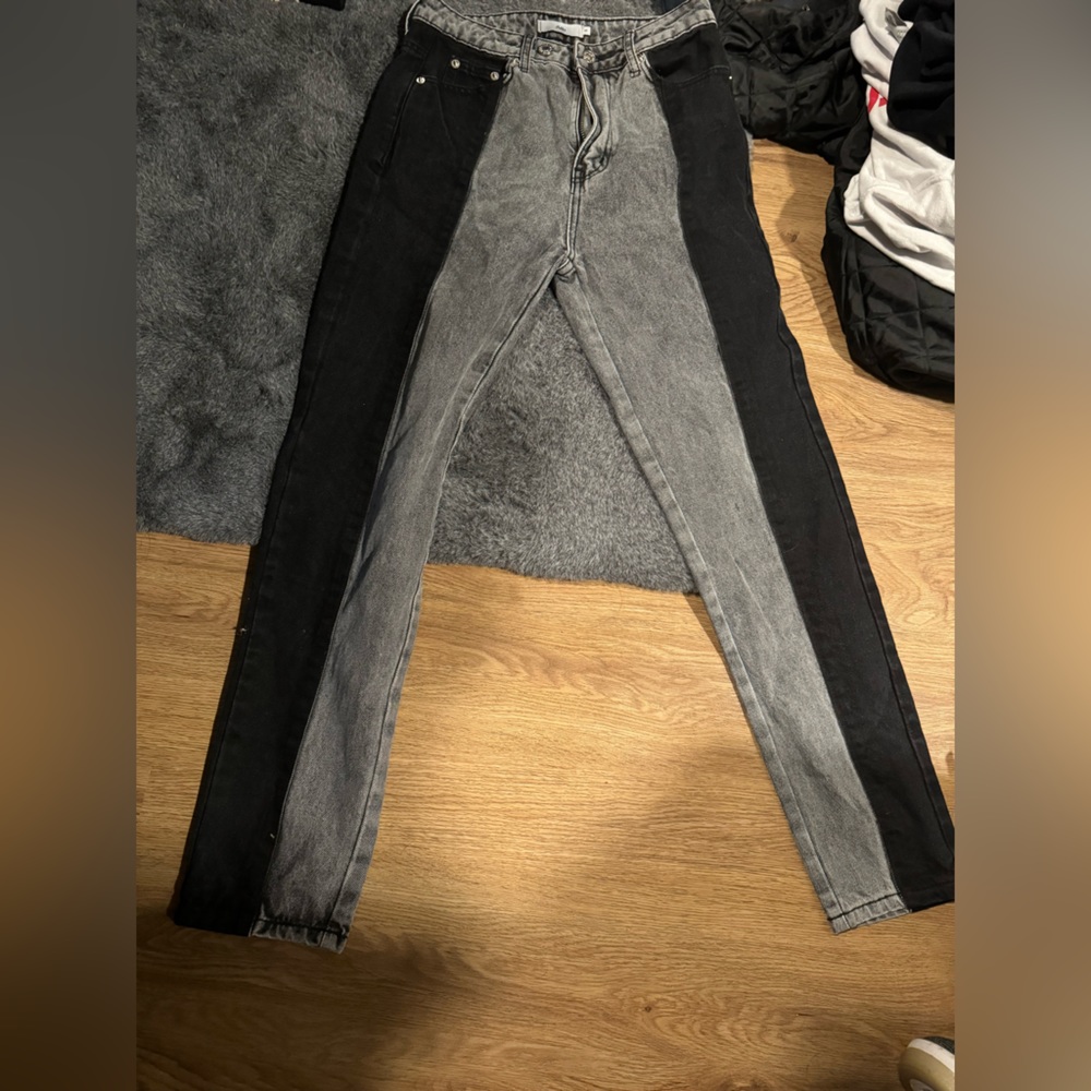 ADIKA jeans